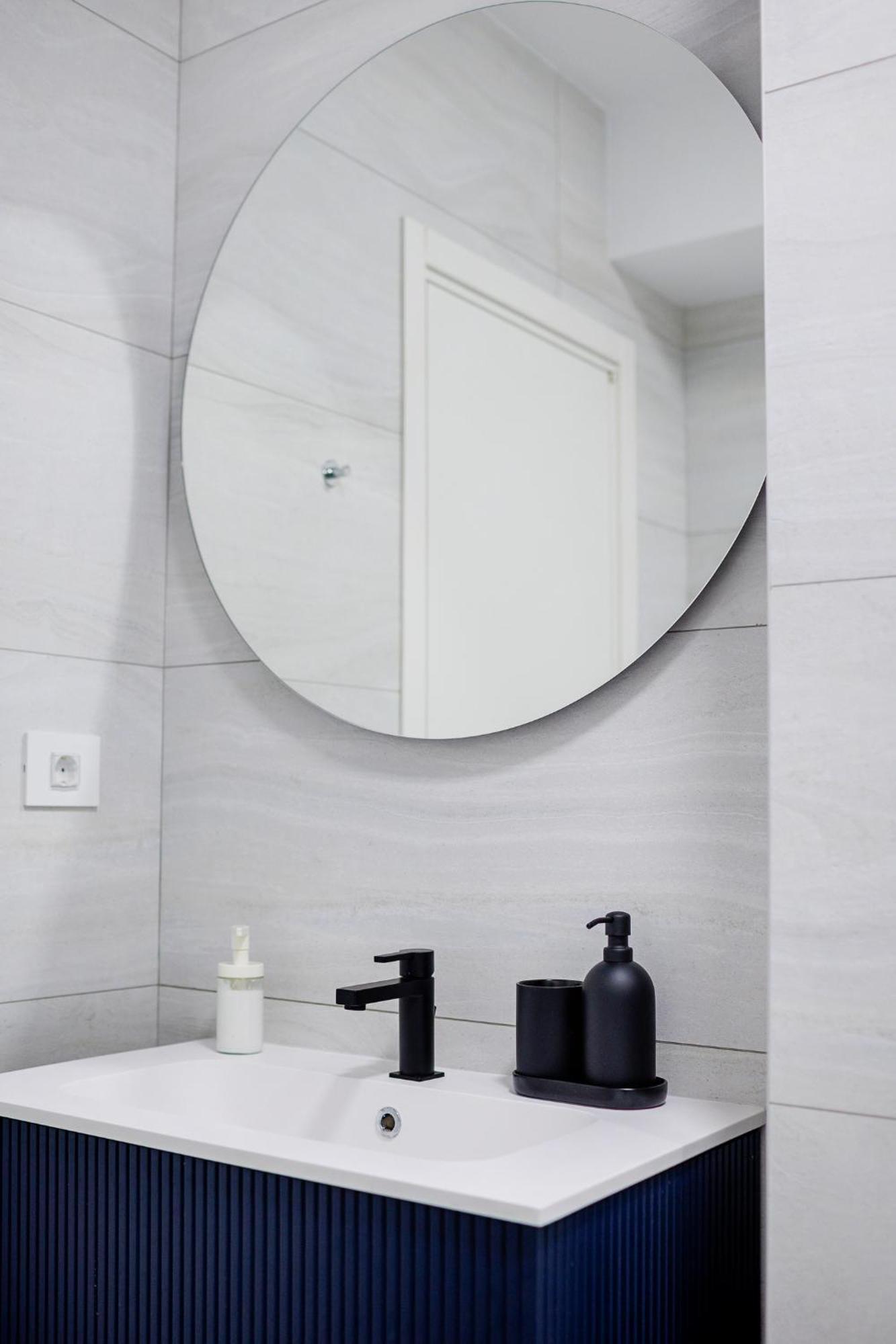The Corner Luxe Apartment Bukarest Exteriör bild
